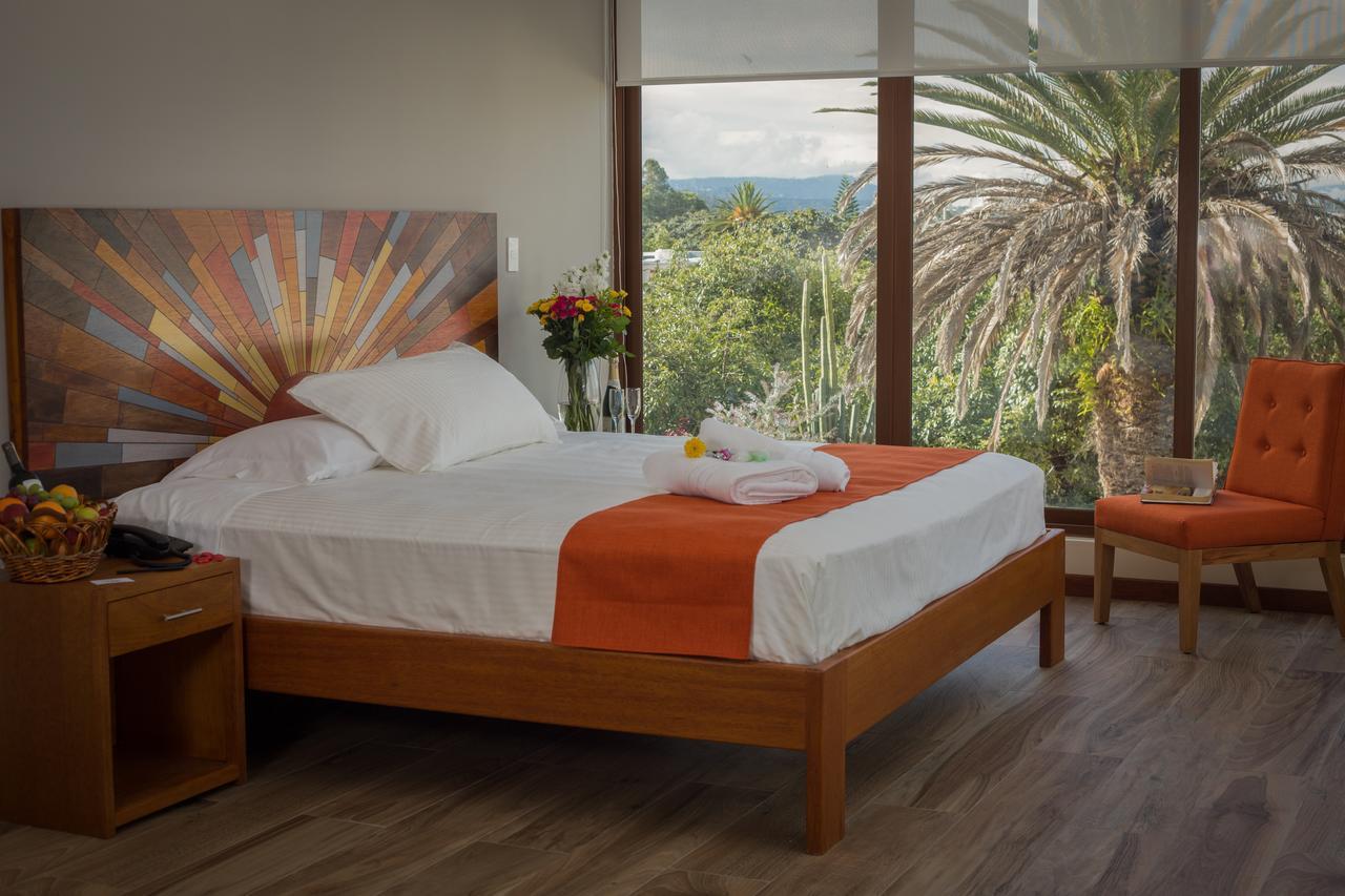 Ilalo Garden Hotel & Restaurant Кіто Екстер'єр фото